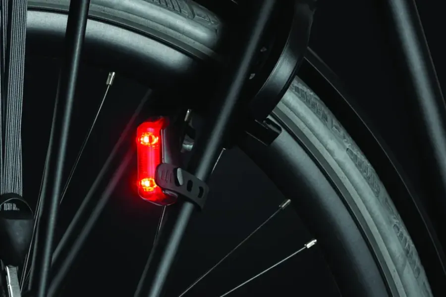 Fietsverlichting > AXA achterlicht Greenline LED - usb oplaadbaar