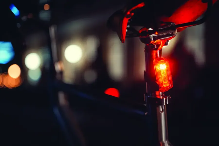 Fietsverlichting > AXA achterlicht Greenline LED - usb oplaadbaar