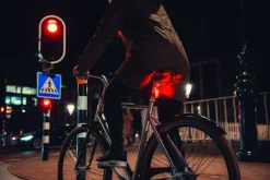 Fietsverlichting > AXA achterlicht Greenline LED - usb oplaadbaar