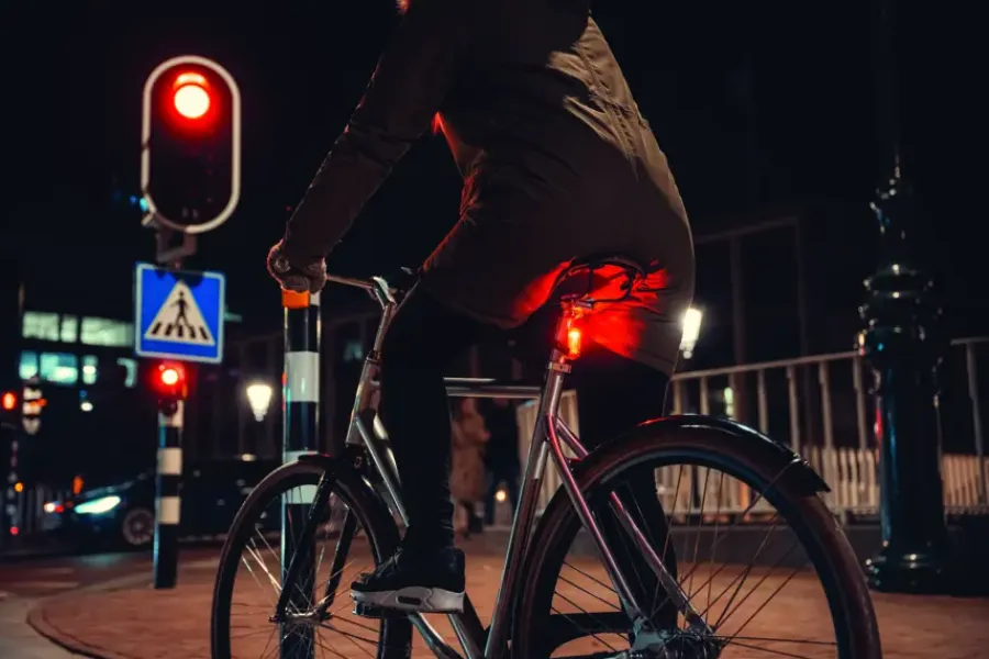 Fietsverlichting > AXA achterlicht Greenline LED - usb oplaadbaar