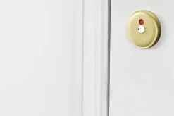 Deurbeslag Binnendeur|Deurbeslag Binnen > AXA binnendeurrozet klik met toilet-/badkamersclot rond goud