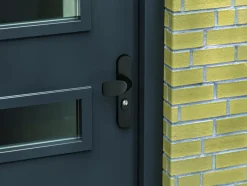 Deurbeslag Buitendeur|Deurbeslag Buiten > AXA veiligheidsbeslag Oval voordeur zwart langschild met SKG 3-sterren 72 mm
