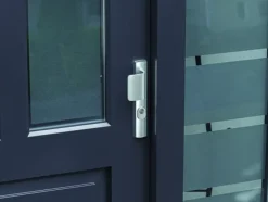 Deurbeslag Buitendeur|Deurklinken > AXA Veiligheidsbeslag Smal met kerntrekbeveiliging SKG-3 sterren voordeur 72 mm