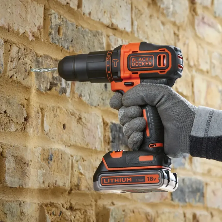 Accuboormachines|Boormachines > BLACK+DECKER accuklopboormachine BCK23S1S-QW + gratis Mouse detailschuurmachine 18 volt