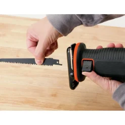 Accu Reciprozaag|Zaagmachines & -tafels > BLACK+DECKER accu reciprozaag BDCR18E1-QW