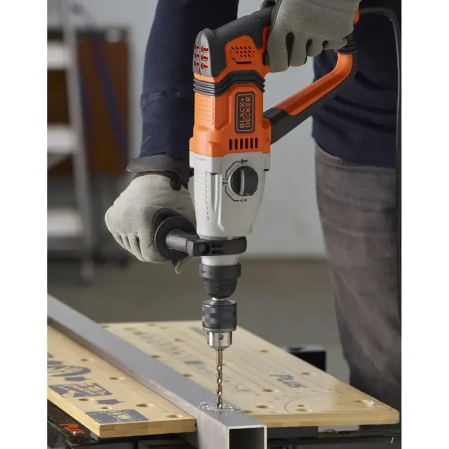 Boormachines > BLACK+DECKER Boorhamer BEHS02K-QS