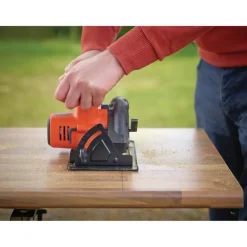Accu Cirkelzaag|Zaagmachines & -tafels > BLACK+DECKER cirkelzaag 18V BDCCS18N-XJ zonder accu