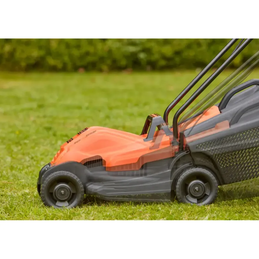 Grasmaaiers > BLACK+DECKER elektrische grasmaaier BEMW451-QS 32cm 1200W