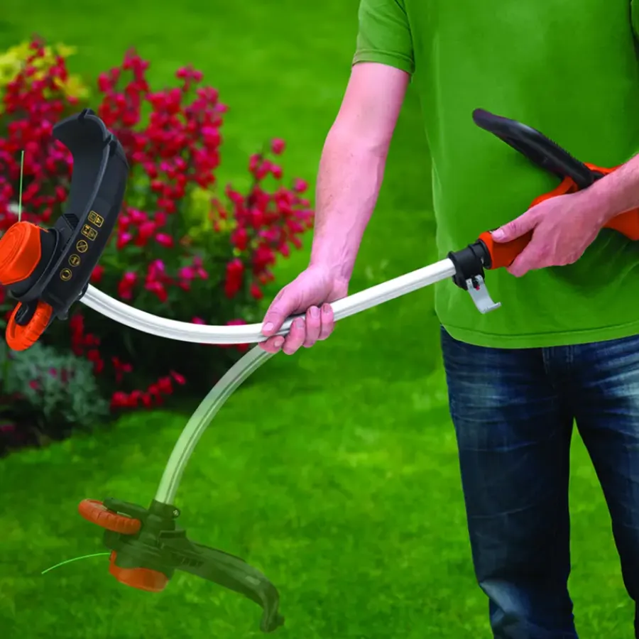 Grastrimmers > BLACK+DECKER elektrische trimmer GL7033-QS - 800W 33cm
