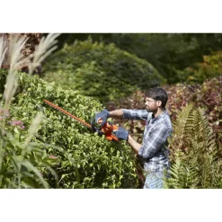 Heggenscharen > BLACK+DECKER heggenschaar BEHT201-QS 420 W 45 cm