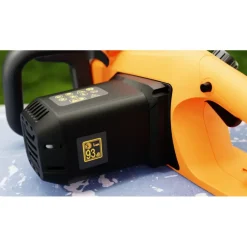 Kettingzagen > BLACK+DECKER kettingzaag 1800W BECS1835