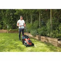 Grasmaaiers > BLACK+DECKER 36V grasmaaier CLM3825L2 38 cm incl. accu + lader
