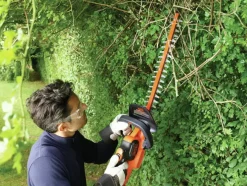 Heggenscharen > BLACK+DECKER 18V heggenschaar GTC18504PC incl. 4.0 Ah accu