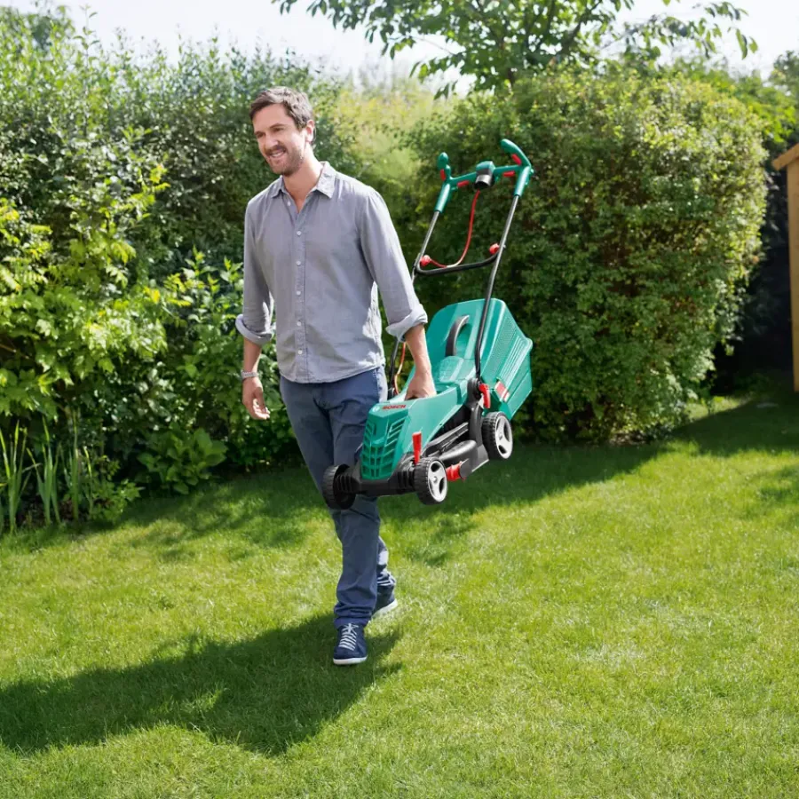 Grasmaaiers > Bosch ARM 37 grasmaaier 1400W 37 cm