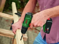 Accuboormachines|Boormachines > Bosch 18V accuboormachine EasyDrill Systeembox met 241 accessoires (incl. 2 accu's 1.5Ah + lader)