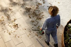 Bladblazers > Bosch 18V bladblazer UniversalLeafBlower (zonder accu)