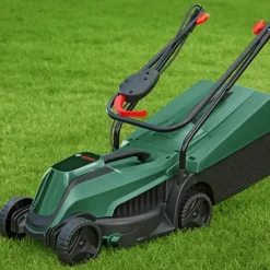 Grasmaaiers > Bosch 18V grasmaaier EasyMower incl. 4Ah accu + lader