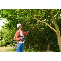 Kettingzagen > Bosch 18V hoogsnoeier UniversalChainPole (incl. 2.5Ah accu + lader)