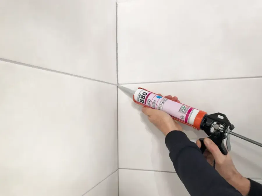 Overige Vulmiddelen > Forbo Eurocol Eurocol 880 voegkit zilvergrijs 310 ml
