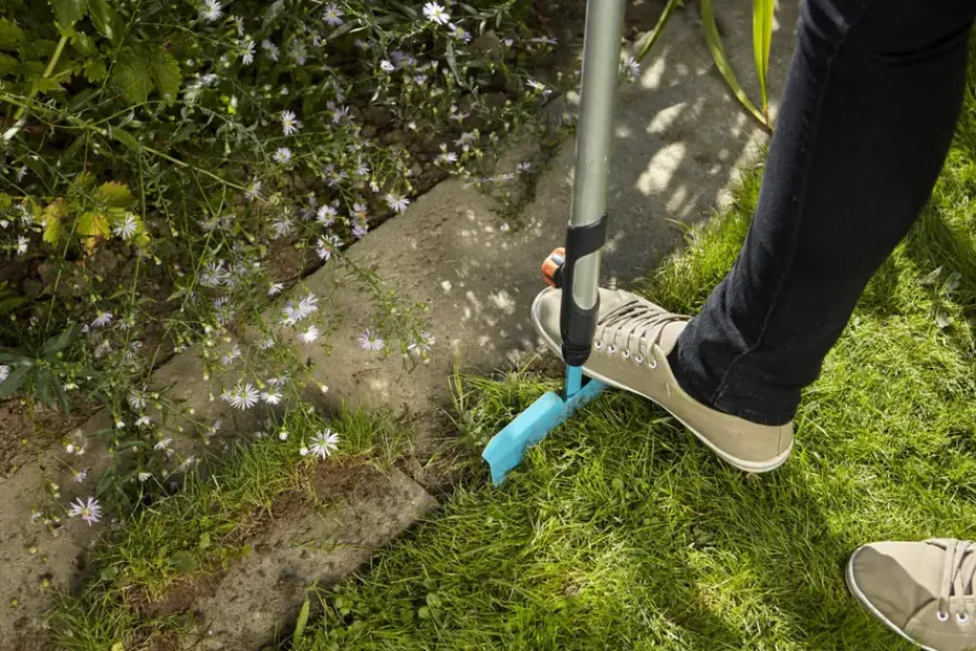 Combisystemen|Handmaaiers > Gardena Combisystem graskantafsteker