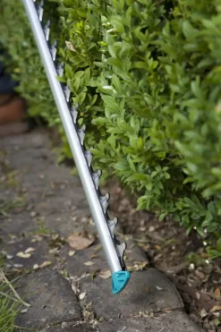 Heggenscharen > Gardena elektrische heggenschaar THS 500/48