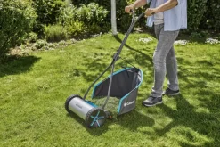 Handmaaiers > Gardena kooimesmaaier Comfort 330