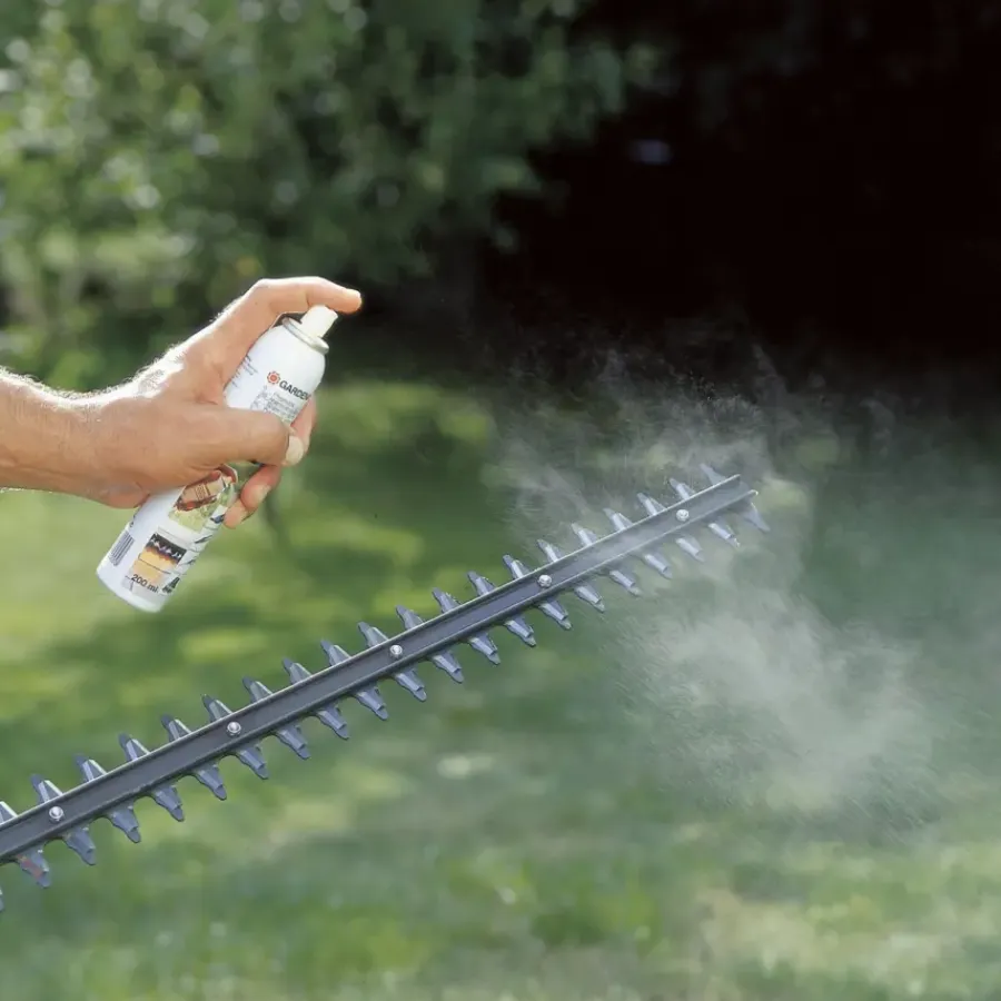 Elektrisch Tuingereedschap Accessoires > Gardena onderhoudsspray 200ml