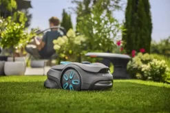 Grasmaaiers|Robotmaaiers > Gardena Robotmaaier Smart Sileno Sense 600