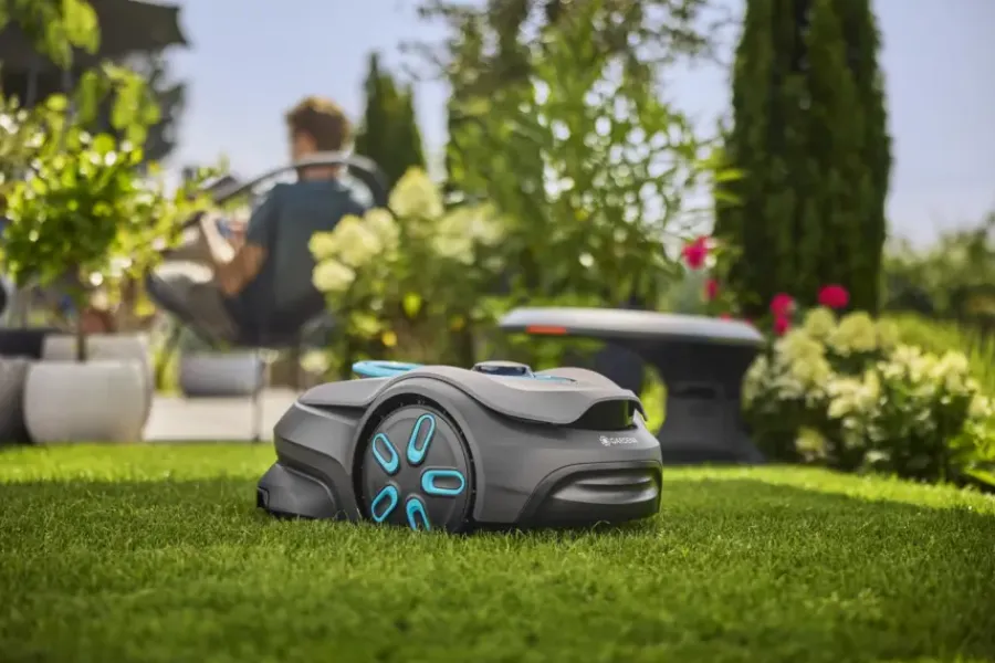 Grasmaaiers|Robotmaaiers > Gardena Robotmaaier Smart Sileno Sense 600