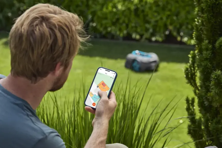 Grasmaaiers|Robotmaaiers > Gardena Robotmaaier Smart Sileno Sense 600