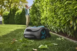 Grasmaaiers|Robotmaaiers > Gardena robotmaaier Smart Sileno Sense 400