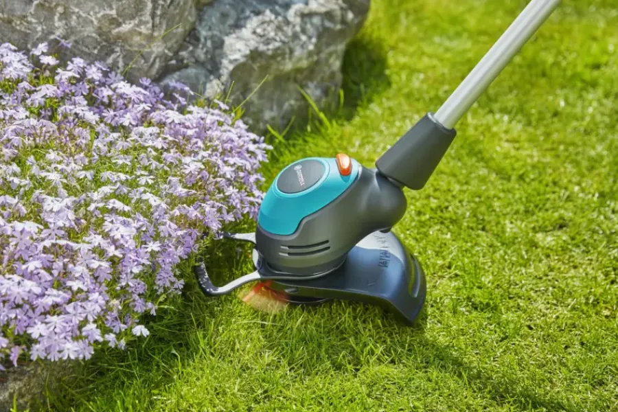 Grastrimmers > Gardena trimmer easycut 23/18V P4A (excl. accu en lader)