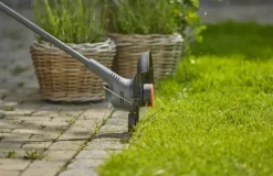 Grastrimmers > Gardena 18V Easytrim 25cm P4A (zonder accu)