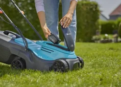 Grasmaaiers > Gardena 18V grasmaaier EasyMax 32cm incl. 4.0Ahaccu