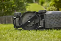 Grasmaaiers > Gardena 18V grasmaaier EasyMax 32cm incl. 4.0Ahaccu