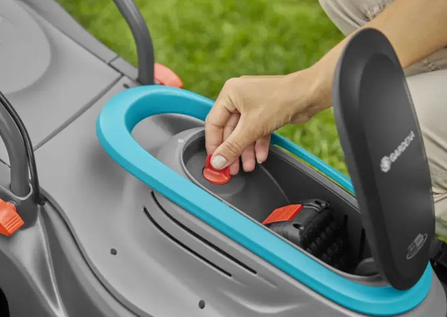 Grasmaaiers > Gardena 18V grasmaaier Powermax P4A 32cm (P4A) incl. 4.0Ah accu + lader