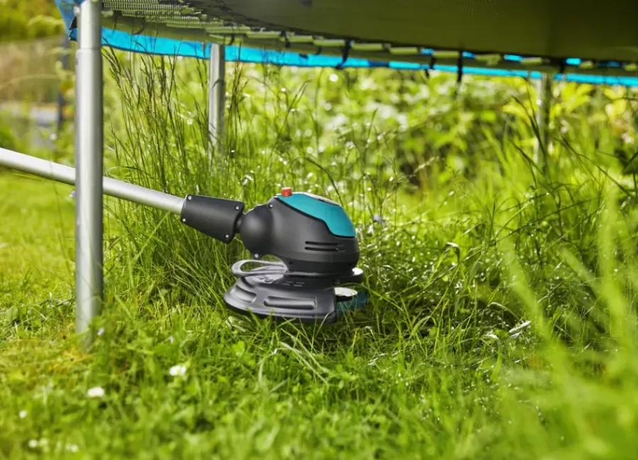 Grastrimmers > Gardena 18V trimmer EasyCut 23cm incl. accu + lader