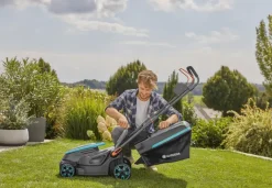 Grasmaaiers > Gardena 2x18V grasmaaier Powermax P4A 37cm incl. twee 4.0Ah accu's + lader