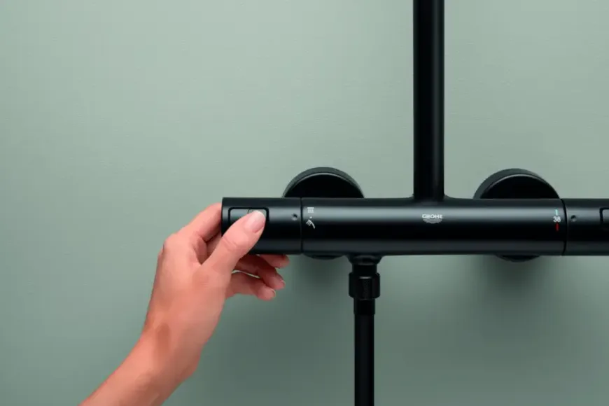GROHE Vitalio Comfort 250 douchesysteem met thermostaatkraan mat zwart