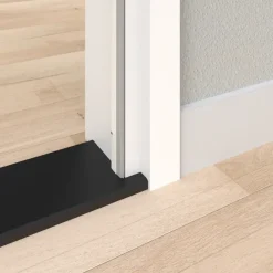 Tochtwering|Tochtstrips Deur > Handson tochtstrip opbouw kunststof met rubber lip 210 cm wit