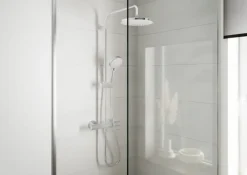 Hansgrohe regendoucheset Vernis Blend 200 met handdouche en thermostaatkraan 2 standen zwart - hartafstand kraan 15 cm