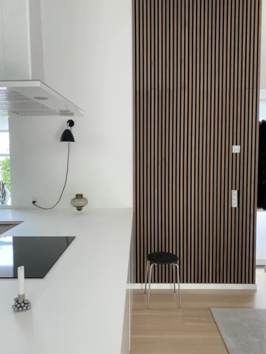 Akoestische Wandpanelen|Kleurstalen > Silentlines Kleurstaal lattenwand walnoot 20 x 30 cm