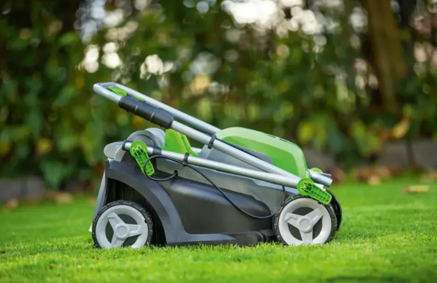 Grasmaaiers > LUX 20V grasmaaier 33cm (incl. 4.0Ah accu + lader)
