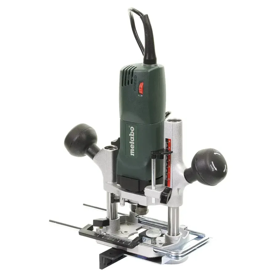 Frees, Slijp & Schaafmachines > Metabo bovenfrees OFE738