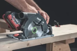 Accu Cirkelzaag|Zaagmachines & -tafels > Metabo 18V accu cirkelzaag KS LTX 57 (zonder accu)