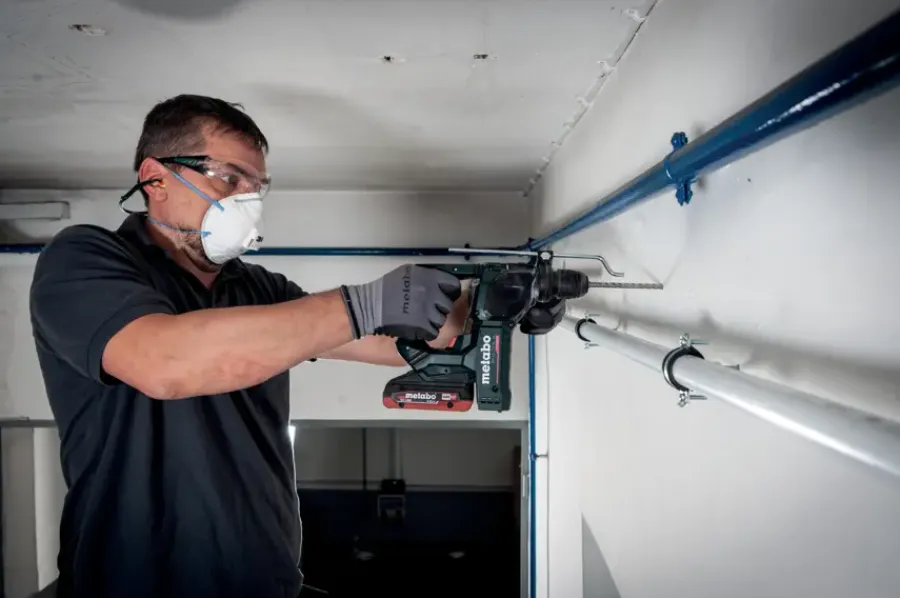Accuboormachines|Boormachines > Metabo 18V boorhamer 1,3J (zonder accu)