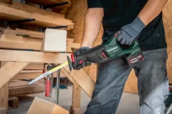 Accu Reciprozaag|Zaagmachines & -tafels > Metabo 18V LT reciprozaag SSEP
