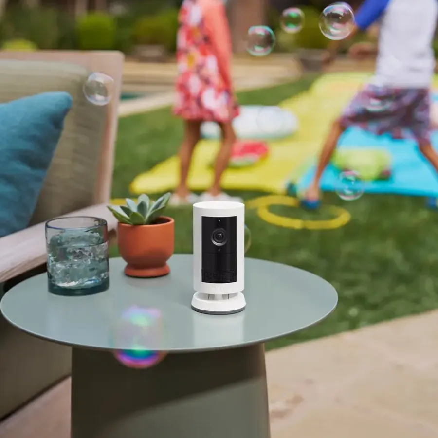 Elektronische Beveiliging > Ring Outdoor Camera Plus Battery Wit 2K