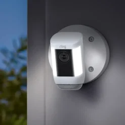 Elektronische Beveiliging > Ring Spotlight Camera Pro Wired Wit 2K