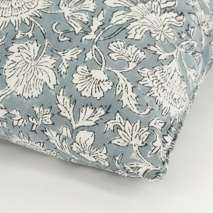 Sierkussen bloemen blauw - l45xb45xh10cm